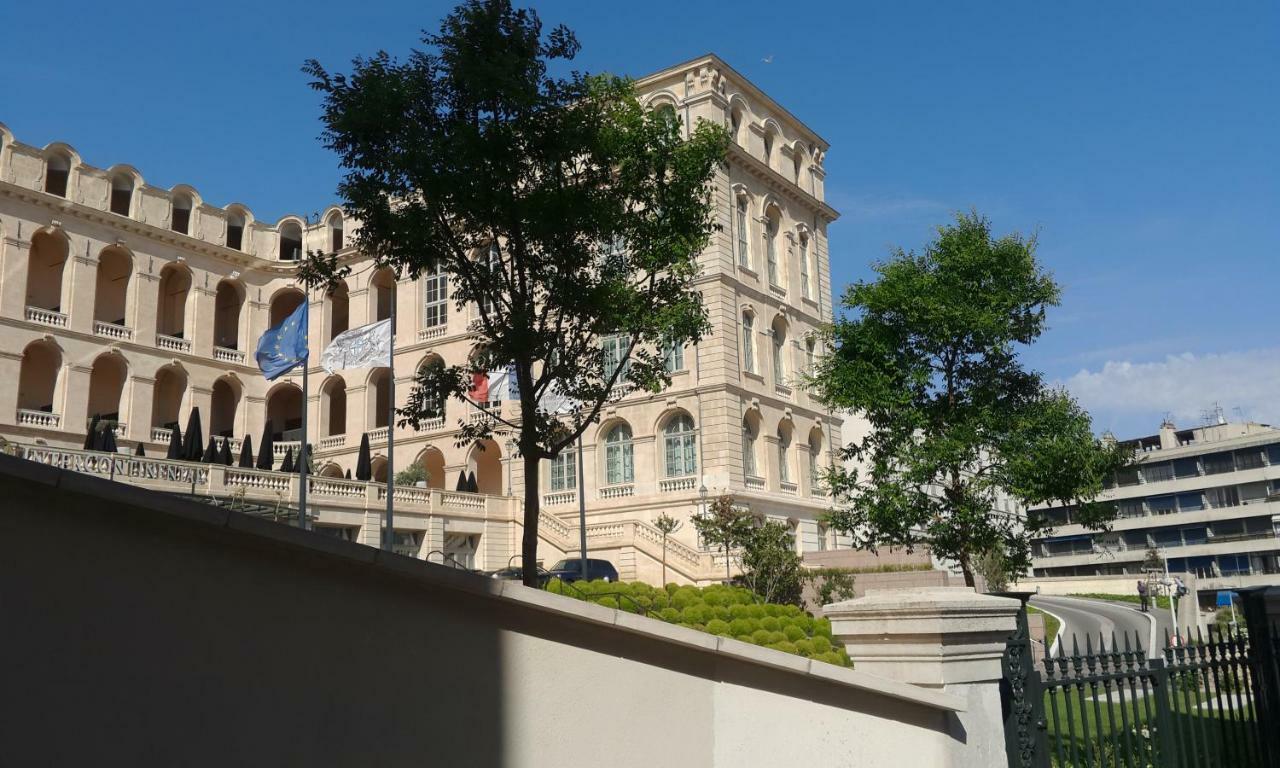 La Maison De Valentino Марсилия Екстериор снимка